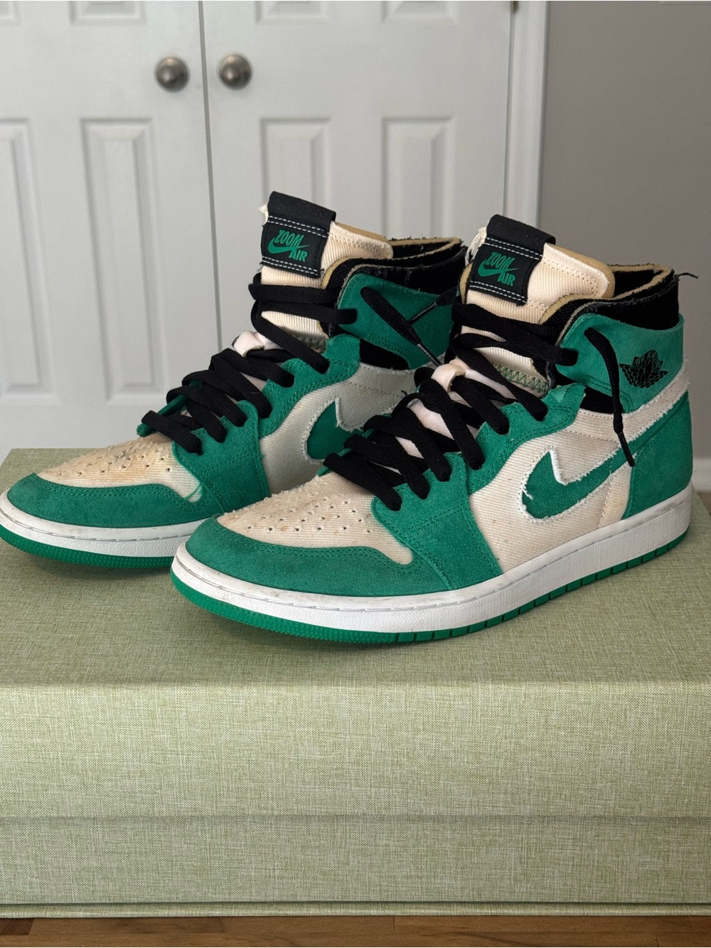 Air Jordan 1 High Zoom CMFT "Stadium Green"